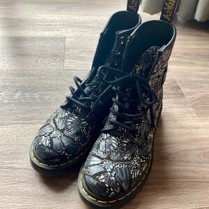 DR MARTENS Limited Edition Butterfly Women's Boots